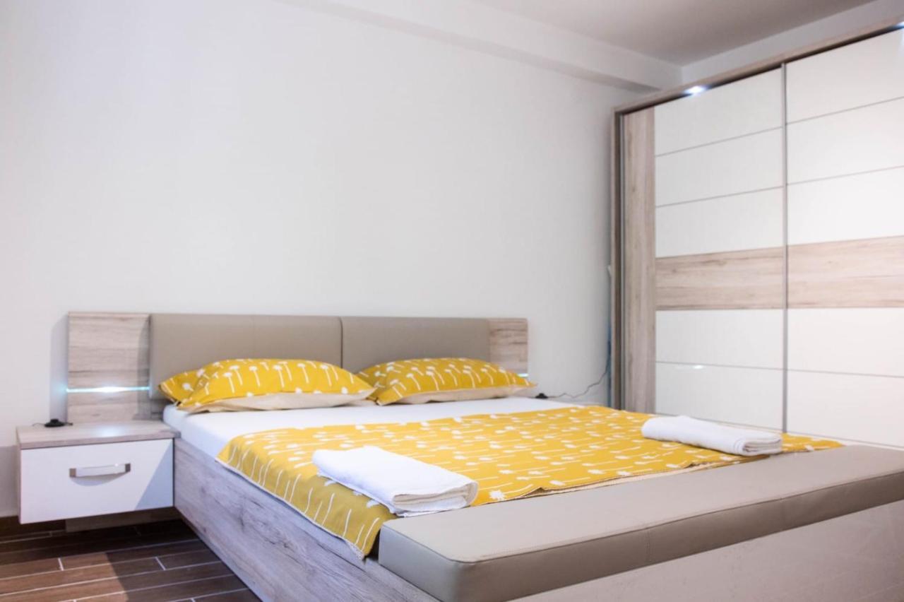 Campi D'Oro Kotor Exterior foto
